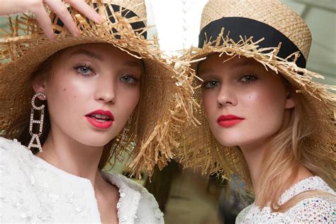 chanel summer 2017|spring summer 2019 Chanel makeup.